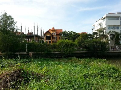 Đinh Tự bán 9 lô đất đường Nguyễn Văn Hưởng S=2.800m2 giá 50tr/m2