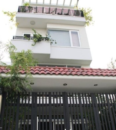 Cần bán nhà hẻm đẹp đường Nguyễn Cửu Vân, Bình Thạnh, DT: 6x25m, giá 12.5 tỷ