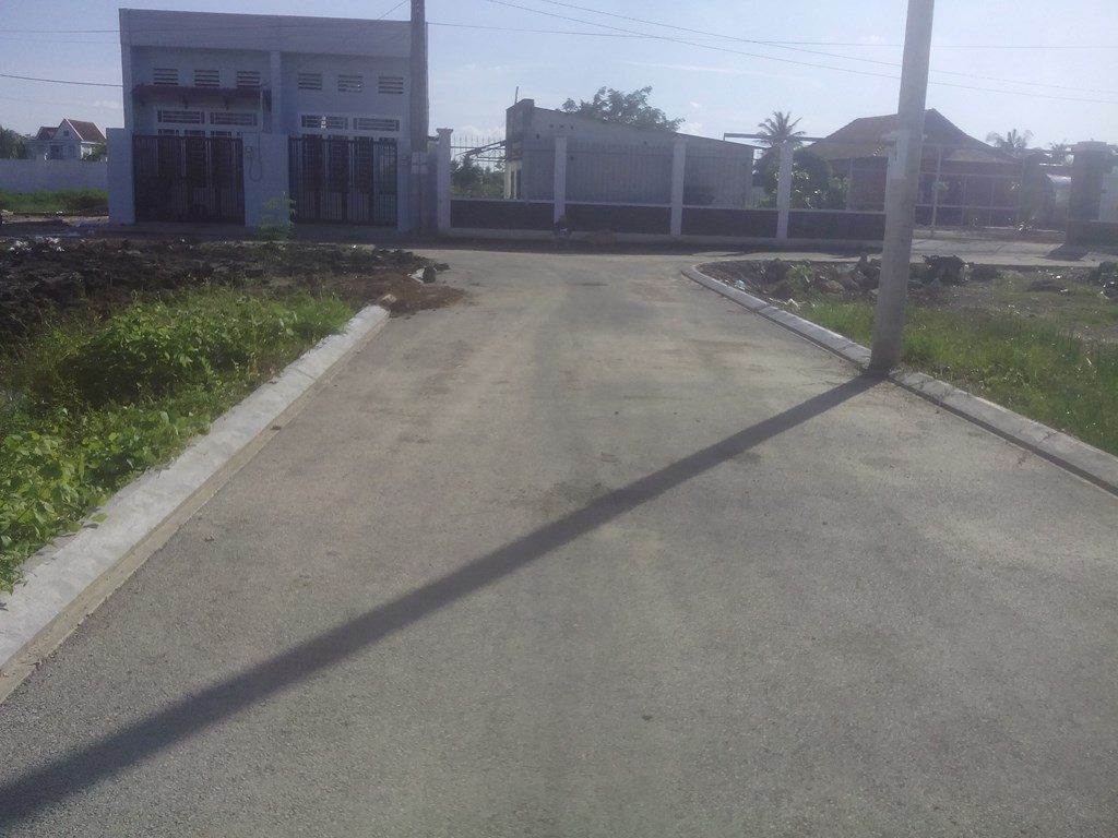 Bán đất thổ cư giá rẻ, Đường Lã Xuân Oai, Phường Long Trường, Quận 9.