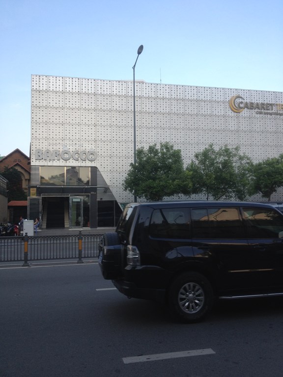 Đinh Tự bán nhà mặt phố Nguyễn Văn Trỗi S=147m2 giá 31 tỷ