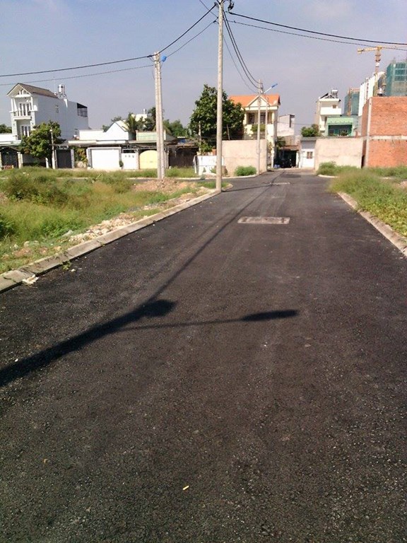 Bán đất ngay ngã ba Tam Bình - Cây Keo - Bình Phú giá rẻ, sổ riêng