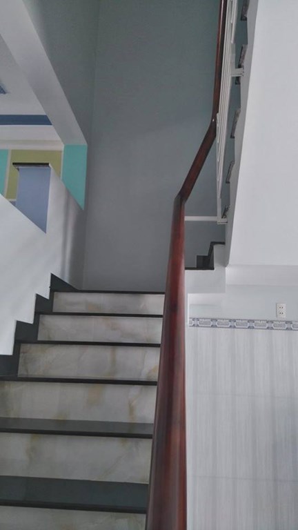 Nhà mới xây đường Nguyễn Văn Bứa Hóc Môn, giá 350 tr