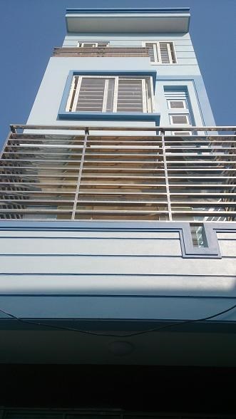Bán nhà mặt tiền đường Gò Dầu 4,9x13. 2 lầu, giá 2,78 tỷ
