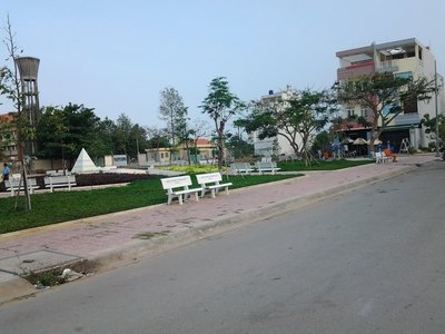 Bán lô đất mặt tiền đường lê văn lương phường Tân Quy Quận 7