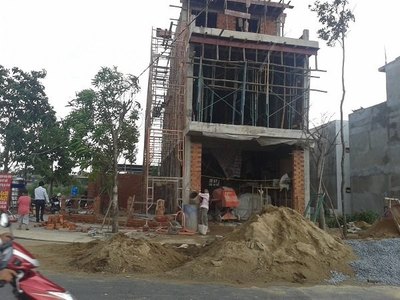 Nhà trong hẻm đường Tôn Đản, giá 1,3 tỷ