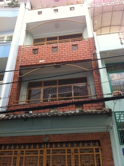 Nhà bán 4x14,5m HXH Bình thạnh giáp Q1