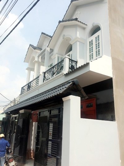 Bán nhà sổ hồng mới xây phường thạnh lộc quận 12