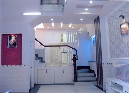 Bán gấp nhà MT đường khu Cư Xá Bắc Hải, 4x24m