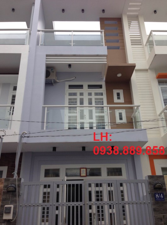 Nhà 2 Tầng, 1 Trệt Gần Khu Thanh Niên Xung Phong