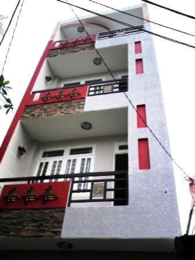 Bán nhà mặt tiền gần cầu Điện Biên Phủ. 6,9 tỷ