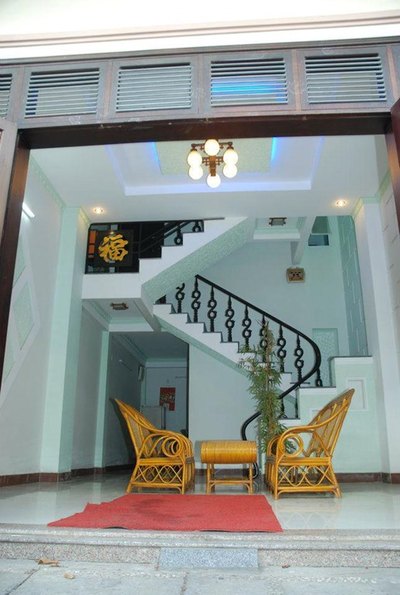 Bán gấp nhà MT 3 tháng 2,phường 6, Q.10