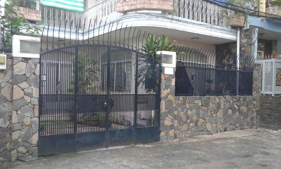 Bán gấp nhà HXH 5x13.5m Âu Cơ, P10, Tân Bình