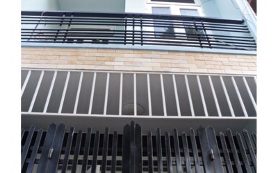 Bán nhà mặt tiền hẻm xe hơi Bà Lê Chân, Tân Định, Quận 1. DT: 4x20m, giá ch