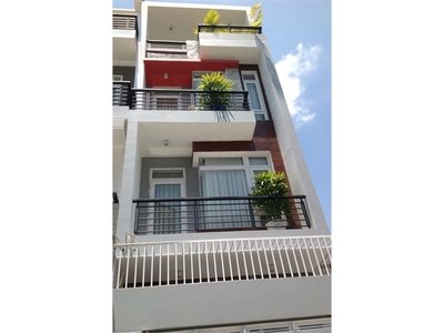 Bán nhà hẻm Đặng Văn Ngữ, quận Phú Nhuận. DT 4,15x13m, giá 5,7 tỷ