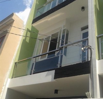 Bán nhà hẻm Hoa Lan, quận Phú Nhuận. Dt 5,8x18m, nhà 2 lầu, giá 6,1 tỷ