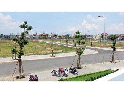 Bán đất đường Nguyễn Ảnh Thủ, sổ hồng riêng, xây dựng tự do.
