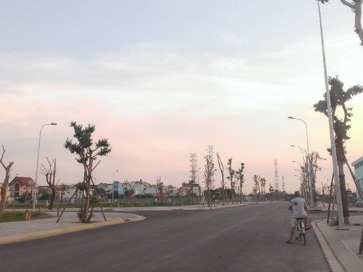 Đất thổ cư giá rẻ, gần khu công nghệ cao quận 9.