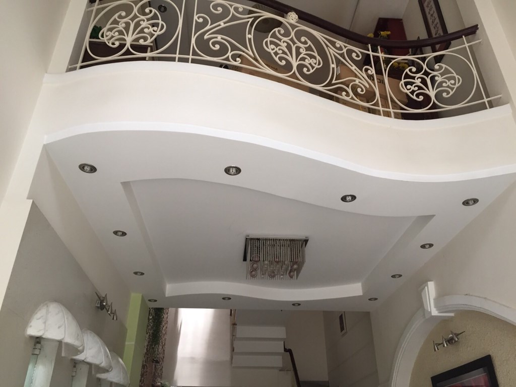 Xuất cảnh cần bán gấp nhà HXH Nhật Tảo, P.6, Q.10