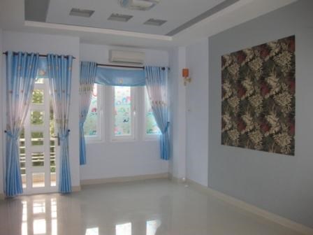 Bán Nhà HXH Lê Thị Riêng, Quận 1. DT: 3,75x19,5m, giá: 7,8 tỷ TL