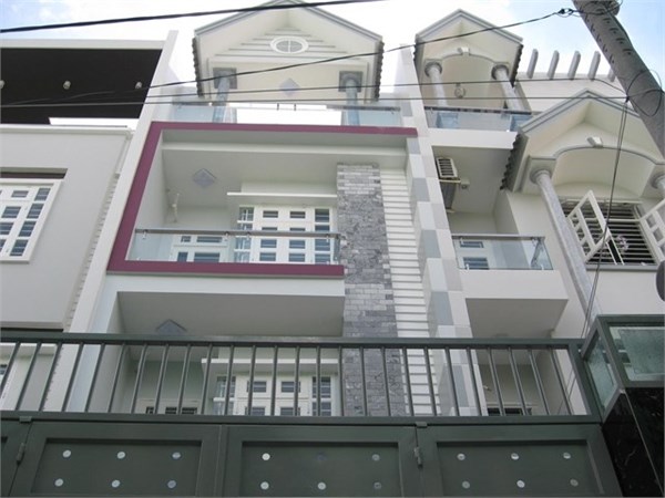 Cần bán nhà mặt tiền Trường Sa, 36 m2, DTSD 110 m2, 1T+2L+ST, giá 5.8 tỷ