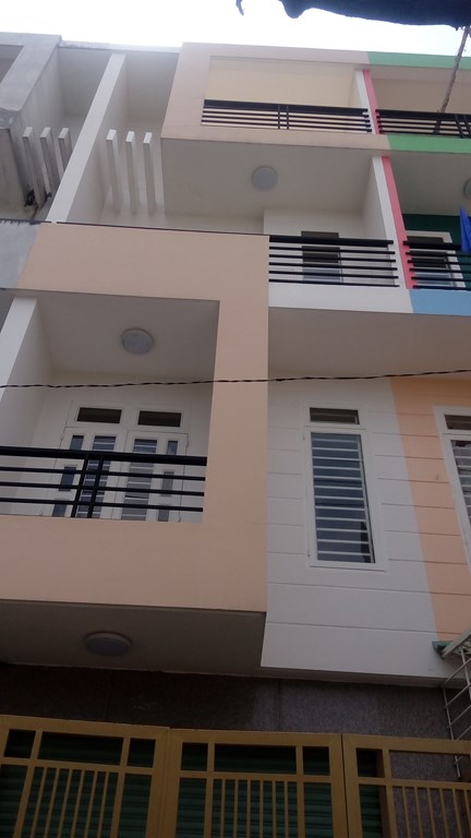 Bán nhà Q Bình Tân, đường số 29 khu Tên Lửa. DT: 4m x 20m, giá 3,6 tỷ