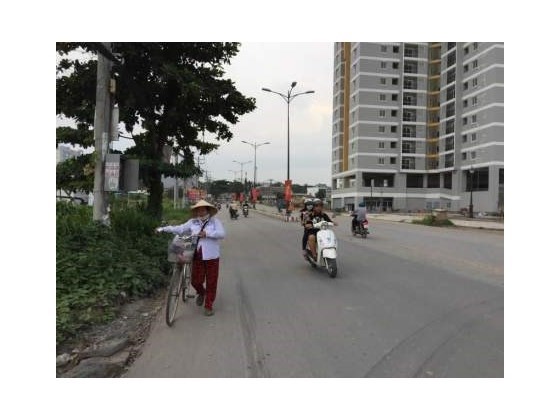 Bán đất mặt tiền đường 494, TĐC Man Thiện. DT 105m2 giá 2,4 tỷ