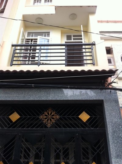 Bán nhà hxh Ni Sư Huỳnh Liên, P.10, TB. Dt: 3.1x11.5m