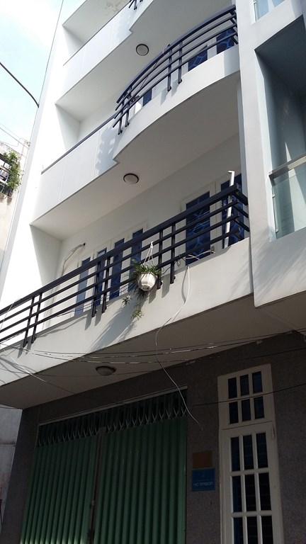 Bán nhà mặt tiền Trần Khánh Dư, P. Tân Định, 4.5x13m, 3 lầu, giá 9.5 tỷ