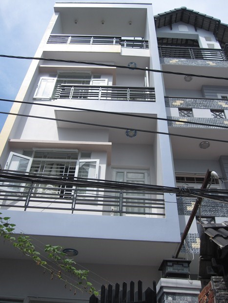 Bán nhà Q3 .Hai Bà Trưng .HXH. DT:4.01x15 ,Trệt, 2.5L+ST– 7.4 tỷ