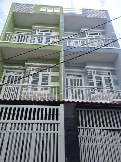 Nhà gần chợ Đất Mới, 3 tấm, 980tr, có sổ hồng