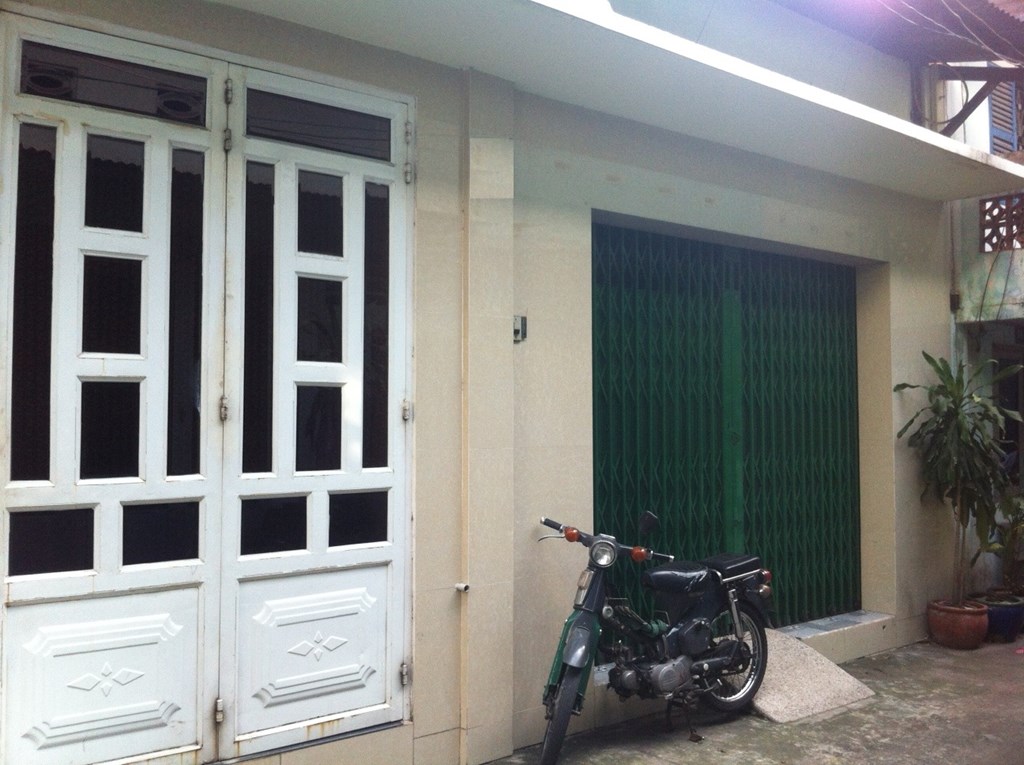 Bán gấp HXH Võ Thành Trang, P.11, TB. Dt: 8.4x17m