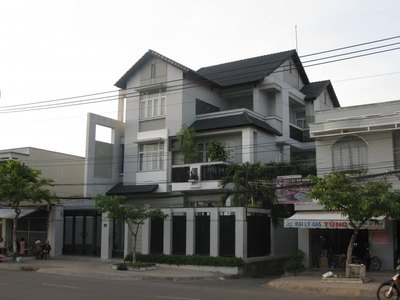 Bán nhà Mặt Tiền Đường Hoa Sứ, Quận Phú Nhuận