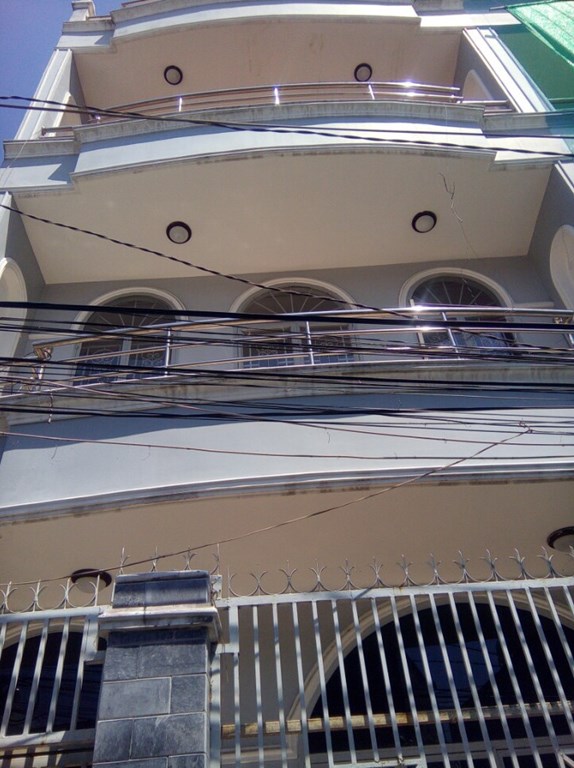 Bán nhà hẻm Thống Nhất, Phường 11, GV, DT: 5,5x8m, giá 1,85 tỷ