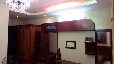 Gia đình xuất cảnh, bán gấp nhà MT đường Nhật Tảo ,Q10