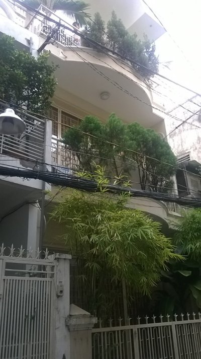 Nợ ngân hàng, cần bán gấp nhà MT đường Vĩnh Viễn Q10, DT: 3.2 m x 12,4 m
