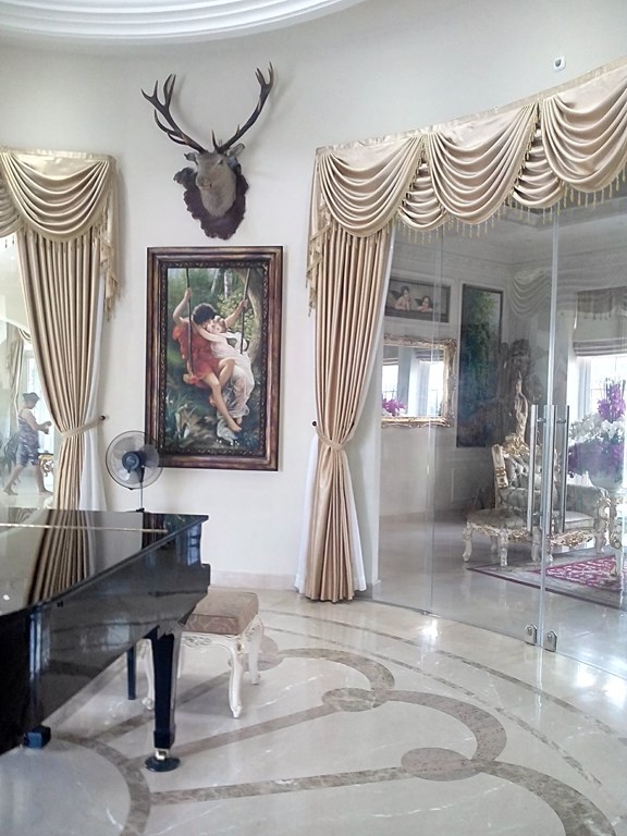 Cần bán biệt thự víp MT Đặng Hữu Phổ,P.Thảo Điền.Q. 2,DT(35 x 34m)giá 87 tỷ