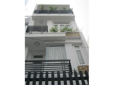 Bán nhà đường Huỳnh Văn bánh Q.PN, DT:3.2x14m, giá 3.5 tỷ