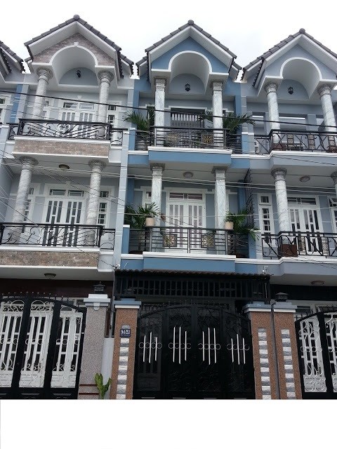 Nhà phố xây mới 4 phòng ngủ, 4WC gần cao đẳng Điện Lực phường Thạnh Lộc