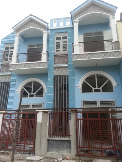 Nhà SHR xây mới 2 phòng ngủ, 3WC gần cao đẳng Điện Lực phường Thạnh Xuân