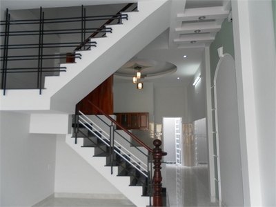 Bán nhà MT đường Hòa Hưng – P13 – Q10