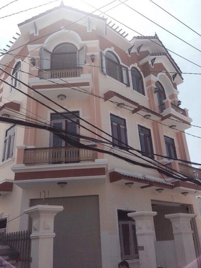 Chính chủ bán biệt thự song lập nội thất đầy đủ liền kề quận 7