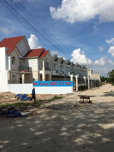Đất nền DT: 4m x 21m - ngay tr/tâm hành chính phường Thạnh Lộc (800triệu)