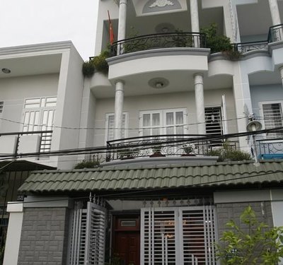 Bán nhà HXH đường Huỳnh Đình Hai, P. 24, Q. Bình Thạnh.