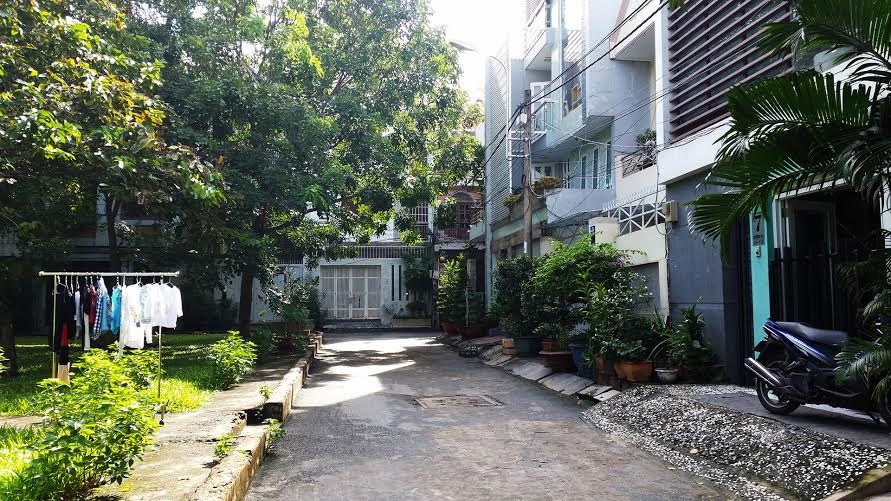 Bán gấp nhà đường 68 Tân Quy Đông Q. 7