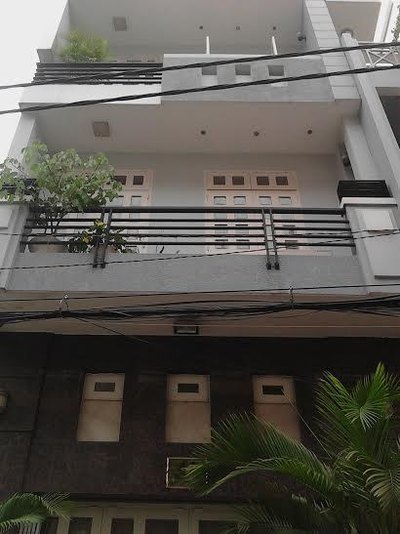 Bán nhà MT đường Trần Doãn Khanh, phường Đa Kao, Q1. Dt nhà 7x15.8m