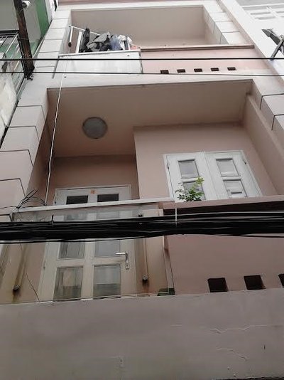 Bán gấp nhà MT Đặng Dung, 7.3 x 23m, trệt, 3 lầu giá 26 tỷ