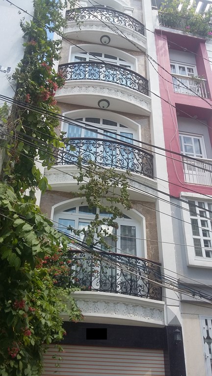 Cần bán khách sạn Phạm Ngũ Lão, Q.1, 5 lầu, 12 phòng, giá 12 tỷ (TL)