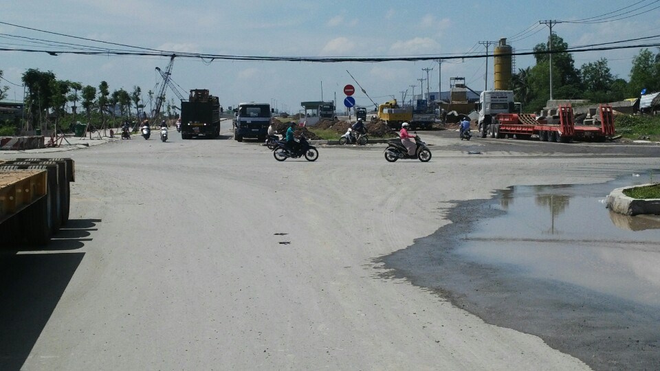 Nhà Phố 5,3 Tỷ, 5,3 x 18 m, Hữu Nghị, Phường Bình Thọ