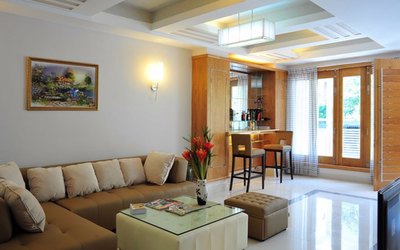 Bán nhà MT đường Ký Con, phường Nguyễn Thái Bình, quận 1