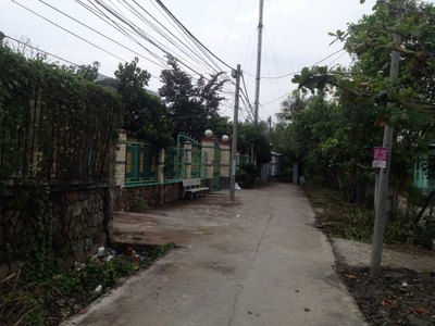 Bán đất Nguyễn Văn Tạo ngang 28m giá 2.3 triệu/ m2 shr chính chủ